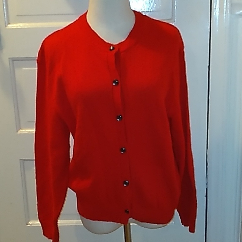 Vintage red grandma 👵 granny chic cardigan sweater